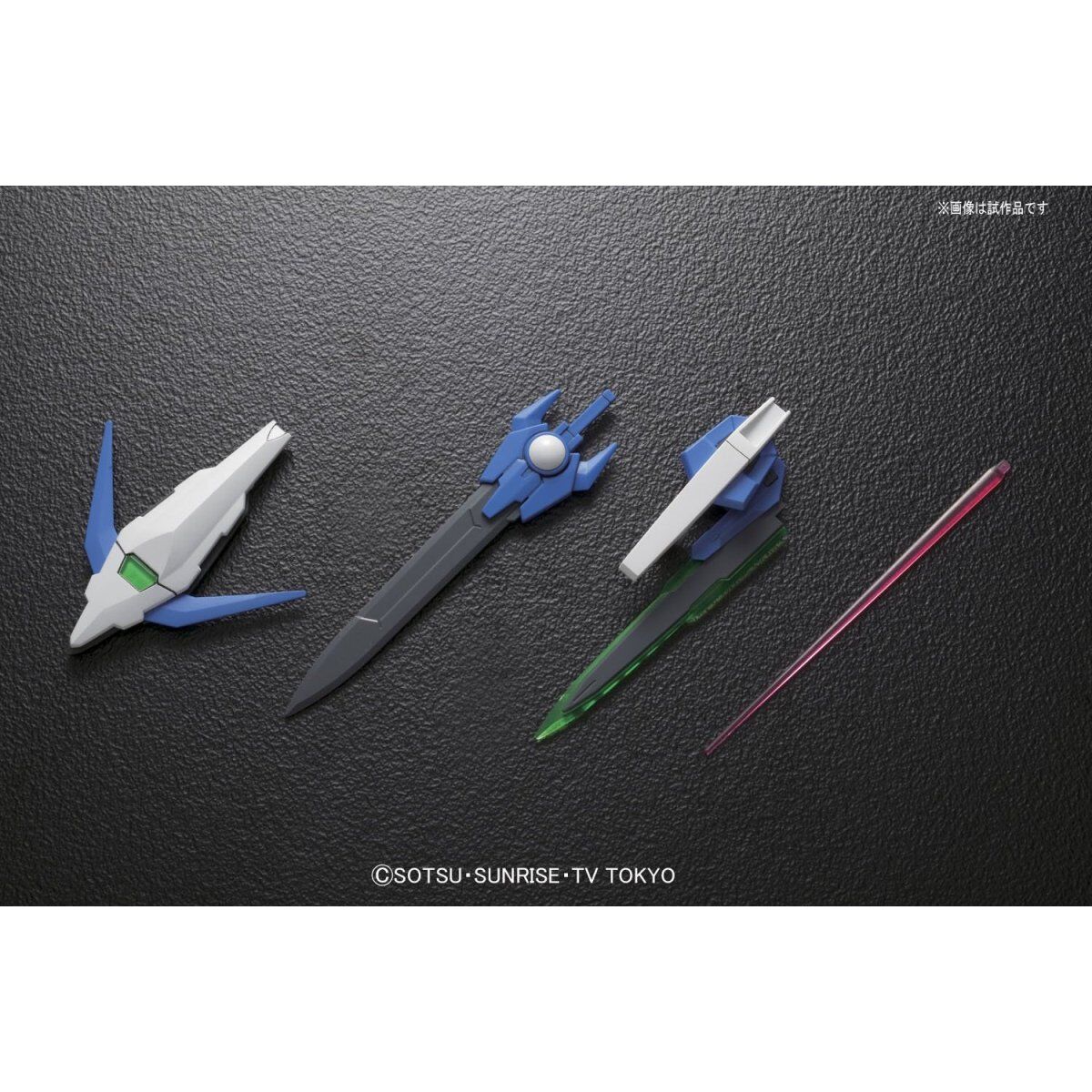 V8H5C5540083F4429EEEC06B9811018EE95R6717309P5